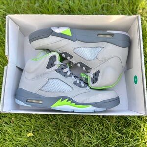 Jordan Retro 5 “Green Beans”